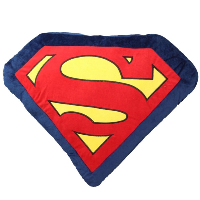 DC Universe: Superman Shape Logo Cushion Yastık