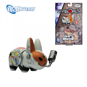  DC Universe: Labbit Cyborg Vinyl Figure