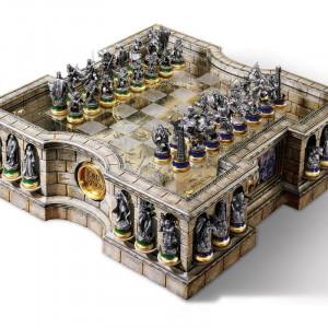  Lord of the Rings Collectors Chess Set Satranç