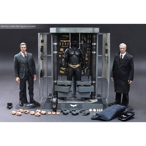  Batman Armory With Alfred And Bruce Figure Set Mms236