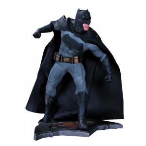 Batman Vs. Superman: Dawn Of Justice Batman Statue
