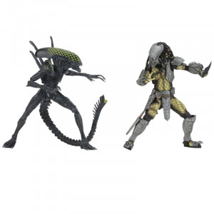  Alien vs. Predator: Celtic Predator and Grid Alien Figure Pack