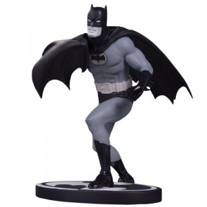  Batman Black & White Statue by Carmine Infantino 2nd Ed