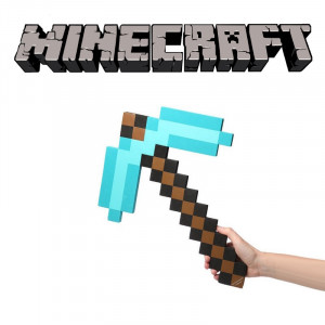  Minecraft Diamond Axe Foam Replica 1/1