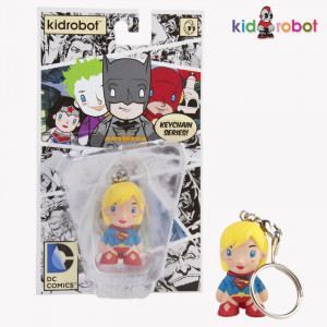 Dc Universe Supergirl Keychain Anahtarlık