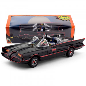 1966 Batmobile with Bendable Batman and Robin Figures 1:24
