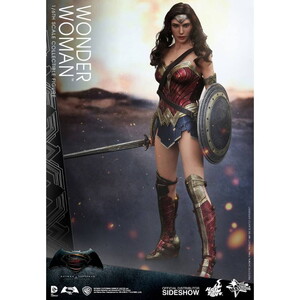  Batman VS Superman: Wonder Woman Sixth Scale Figure Mms359