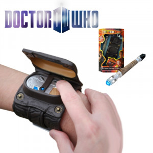  Doctor Who: Vortex Manipulator & Sonic Screwdriver