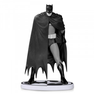 Batman Black & White Statue by Dave Mazzucchelli 2nd Ed