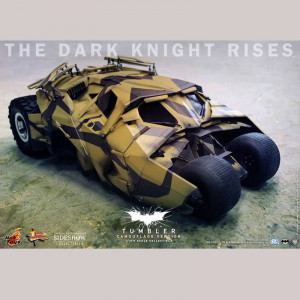 Batmobile Dark Knight Rises 1/6 74 Cm Mode Araba