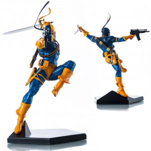  DC Comics: Deathstroke Art Scale Statue