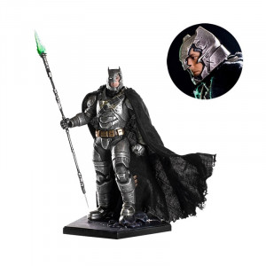 Armored Battle Damaged Batman BvS: Dawn of Justice Art Scale Statue