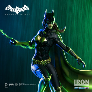  Batman Arkham Knight Batgirl Art Scale Statue