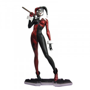  DC Comics: Icons Harley Quinn Statue