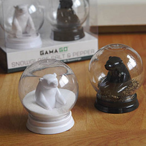 Snow Globe Salt&Pepper - Kar Küresi Tuzluk Biberlik